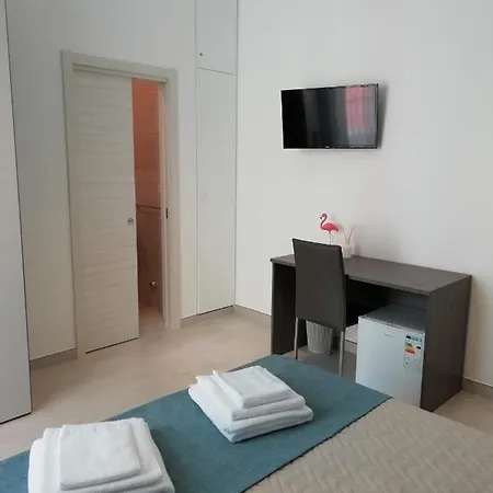 Flamingo Rooms Margherita Di Savoia Extérieur photo