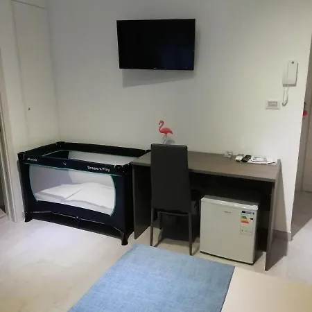 Flamingo Rooms Margherita Di Savoia Extérieur photo