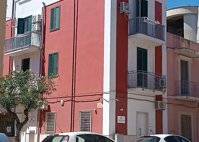 Flamingo Rooms